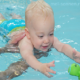 Чем полезно плавание для ребенка, как начать?