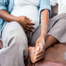 Что делать, если при беременности отекают ноги?