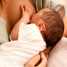 Грудное вскармливание – лучше для новорождённых