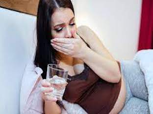 Утренняя тошнота при беременности полезна